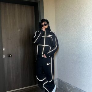 طقم نايك اوفر سايز-عاكس